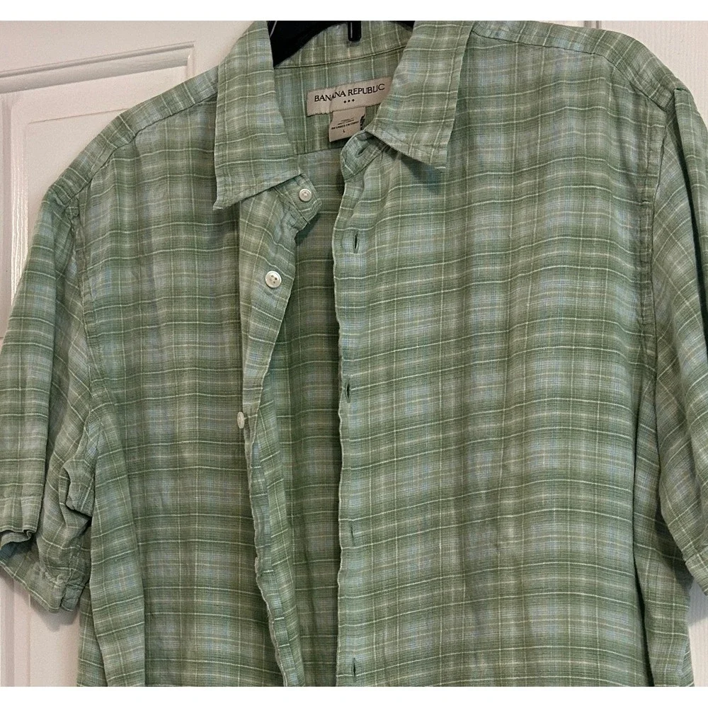 Banana Republic Men's Short Sleeve Plaid Shirt